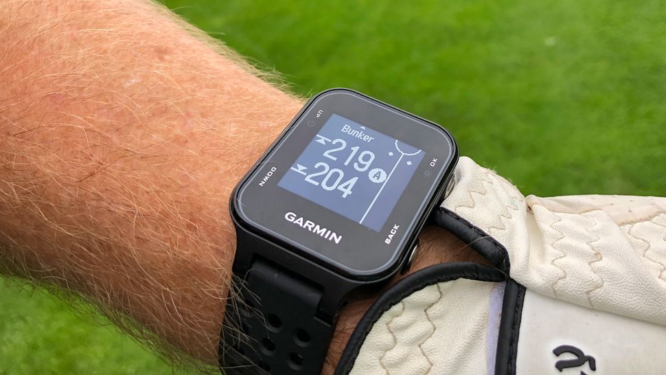 Garmin Approach S20 Review The Best Golf Watch Under 200 Tom