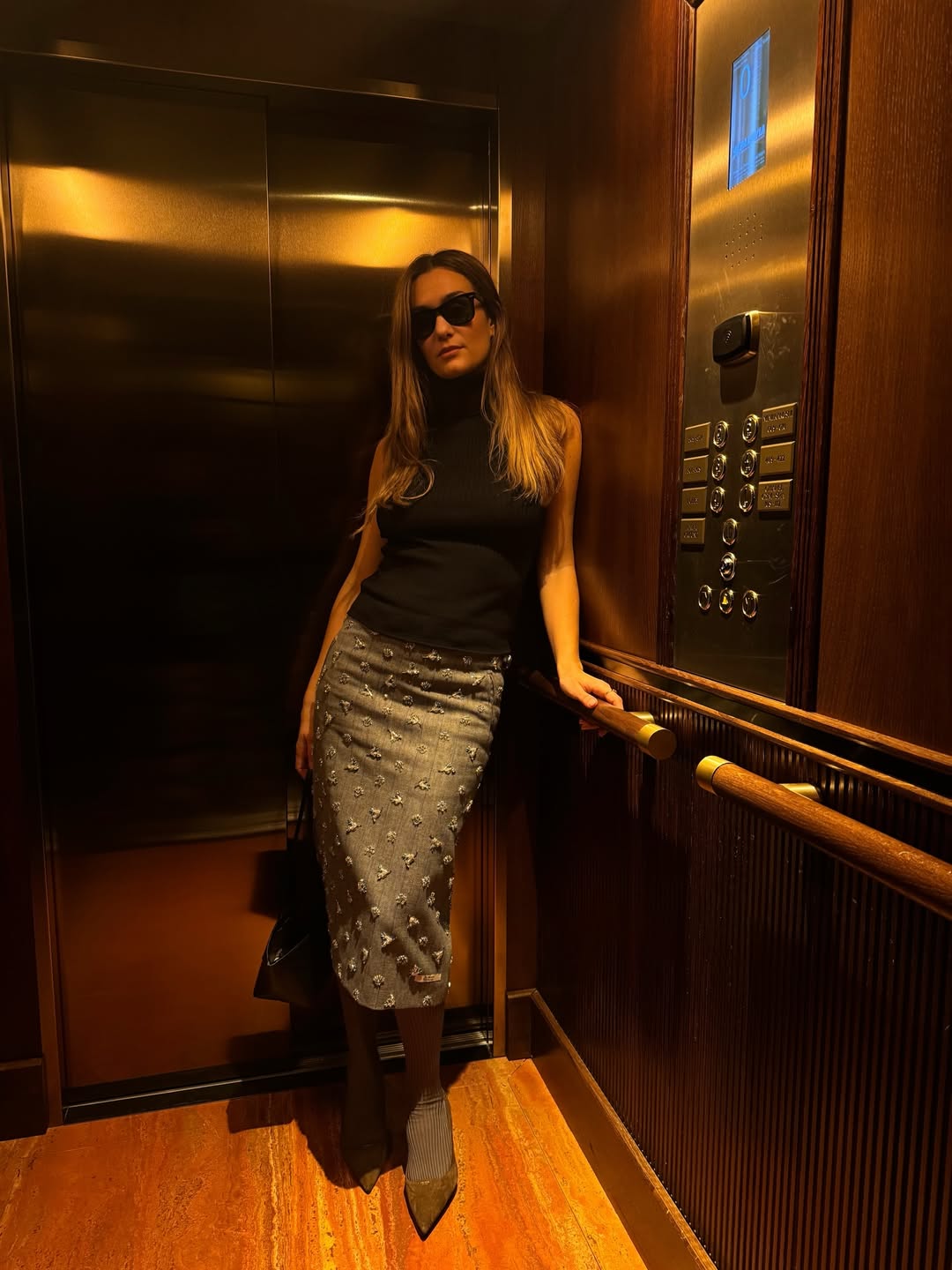 90s-minimalist-capsule-wardrobe