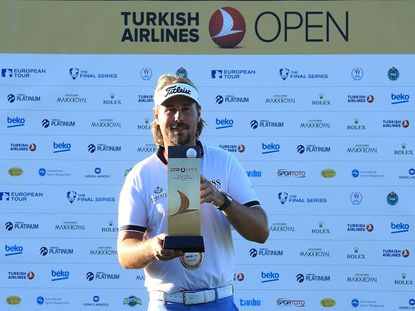 Dubuisson wins in Turkey