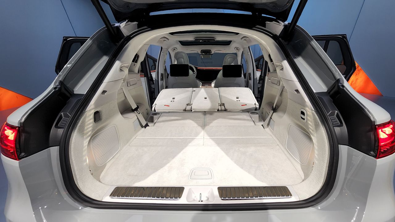 View through trunk, with 2nd and 3rd seats folded down