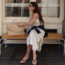 how to build a summer capsule wardrobe 2026