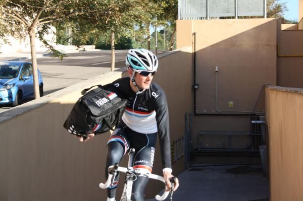 Frank Schleck (Leopard Trek) makes his way to the team bus