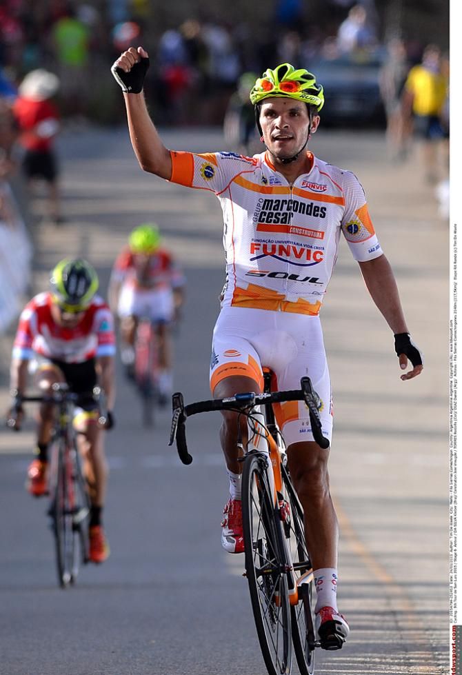 Kleber Ramos Da Silva (Funvic-Sao Jose dos Campos) atop Filo Sierras Comechingones