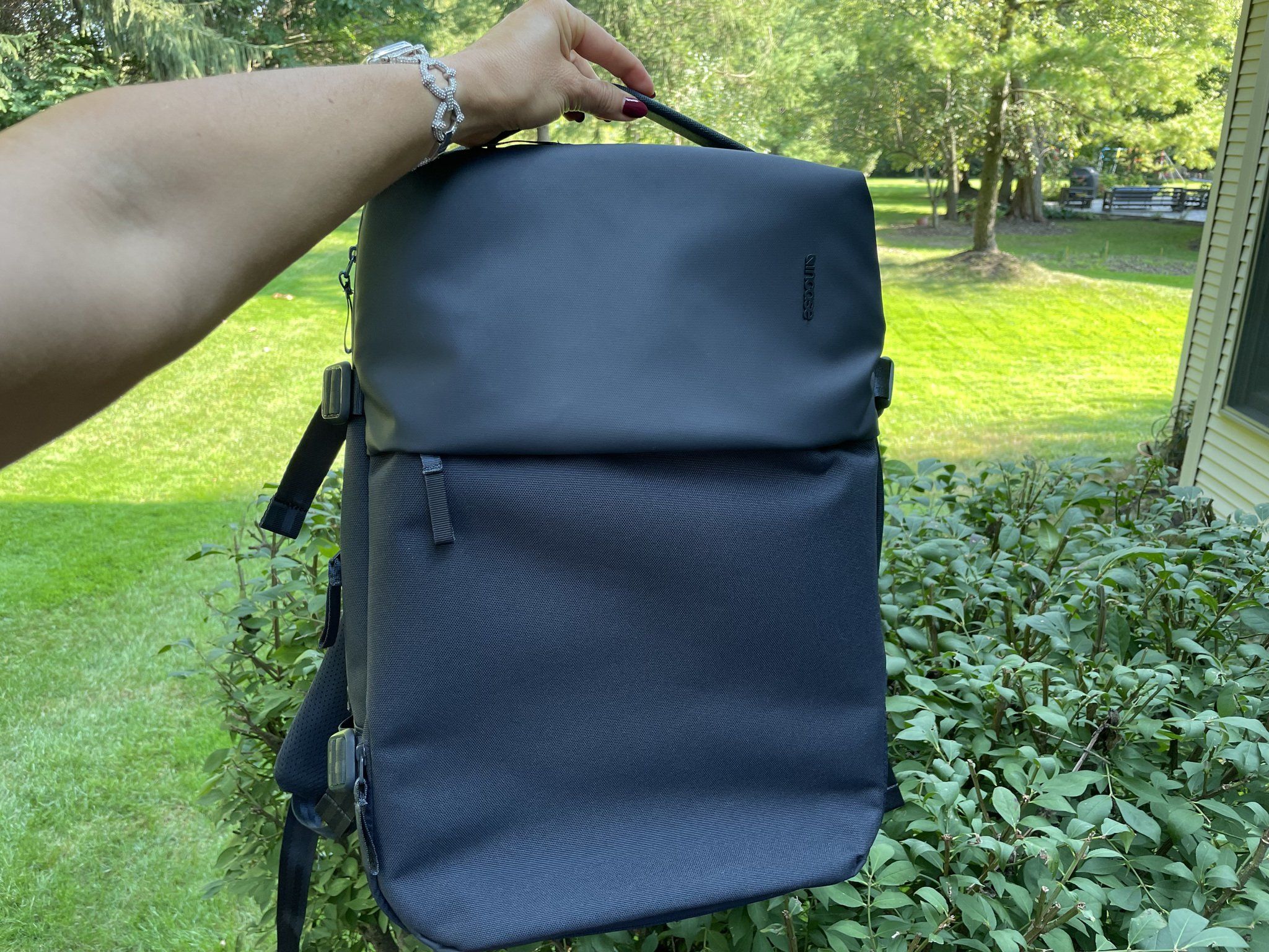 2.5l lululemon mens or womens all day essentials belt bag Brand NEW Lululemon All Day Essentials Belt Bag Navy Blue Linen 2.5L