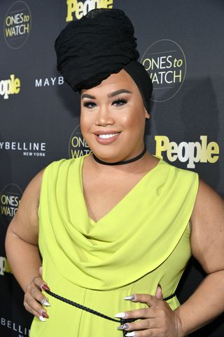 patrick starrr wearing highlighter at the people awards
