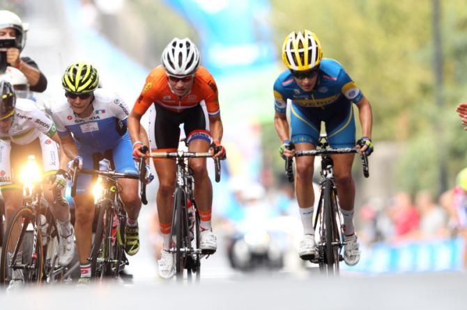 Tatiana Guderzo (Italy), Marianne Vos (Netherlands) and Emma Johansson (Sweden) in the break