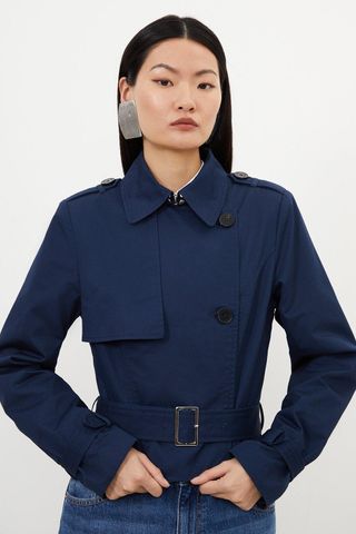 Karen Millen Crop Klassischer, maßgeschneiderter Trenchcoat mit Gürtel