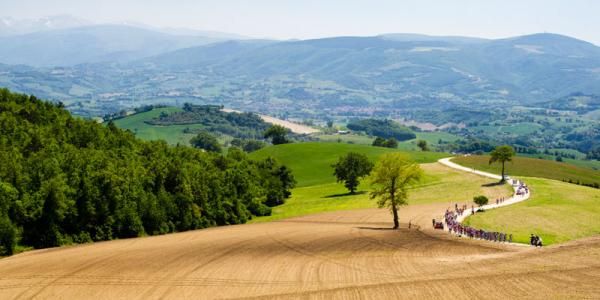 Picture perfect landscape on stage 6 of the Giro d'Italia