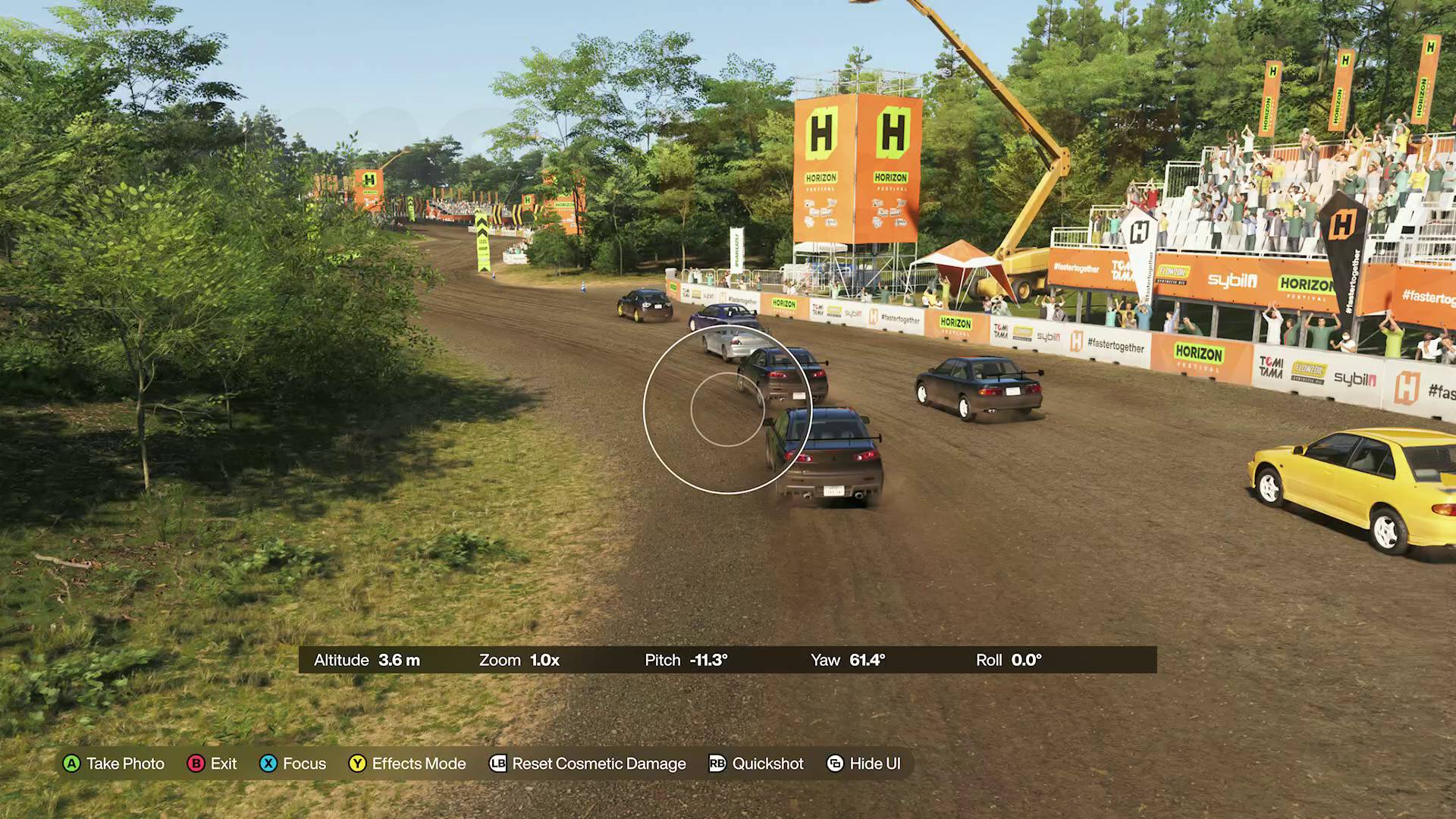 Forza Horizon 6 using photo mode at the start of a race to take a photo of several cars at once