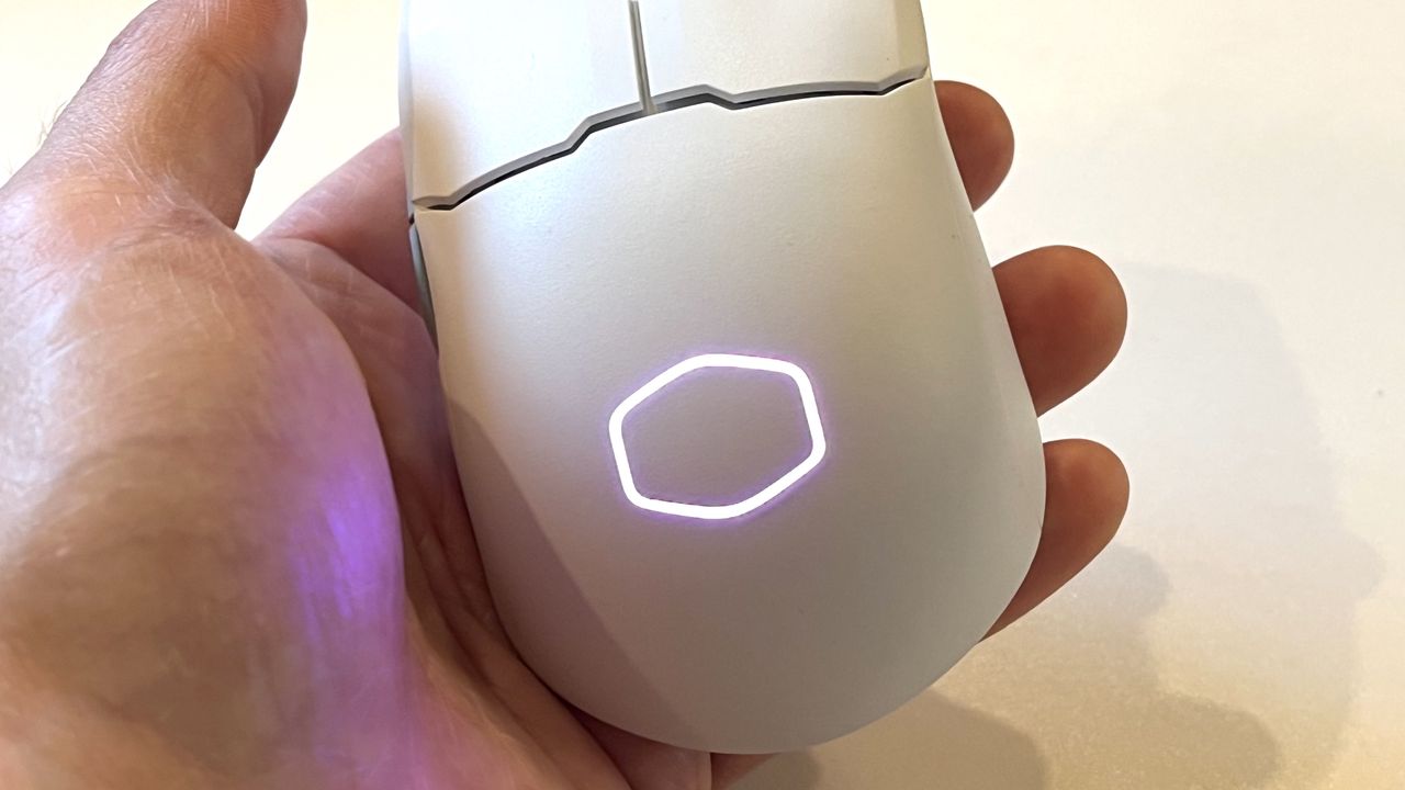 Cooler Master MM712