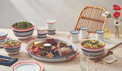 Le Creuset Everyday Enamelware 