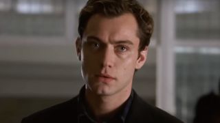 Jude Law in Closer.