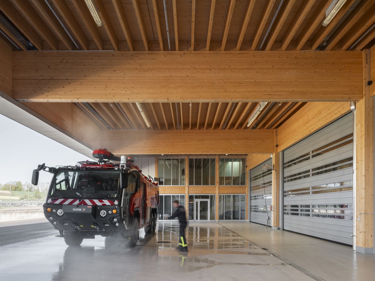 The vehicle garaging in Halle 2