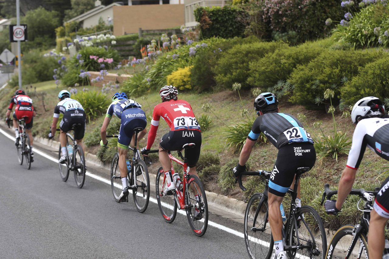 One of the many small groups that formed over the race
