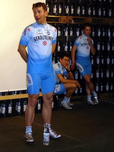 Michael Rich in front, at the back neo-pro Heinrich Haussler from Australia (left) and Matthias Russ