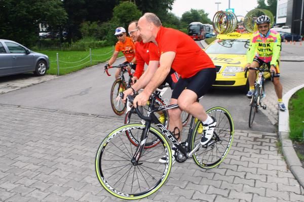 The home town team goes for a ride.
