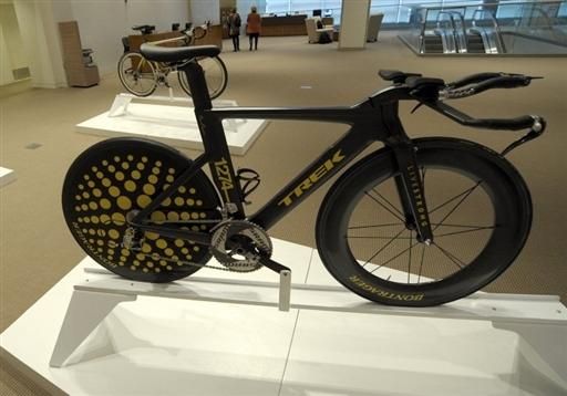 Marc Newson: "Speed Concept" design used at Tour de France time trial stage in Monaco.