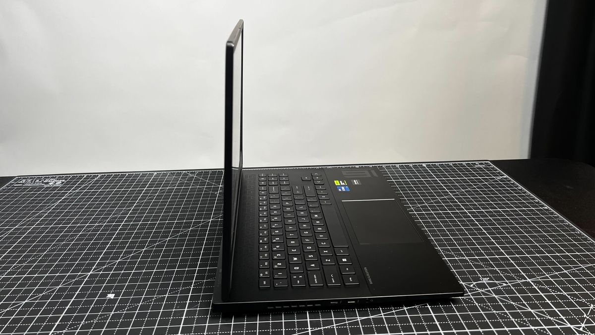 HP Omen 16 screenshots.
