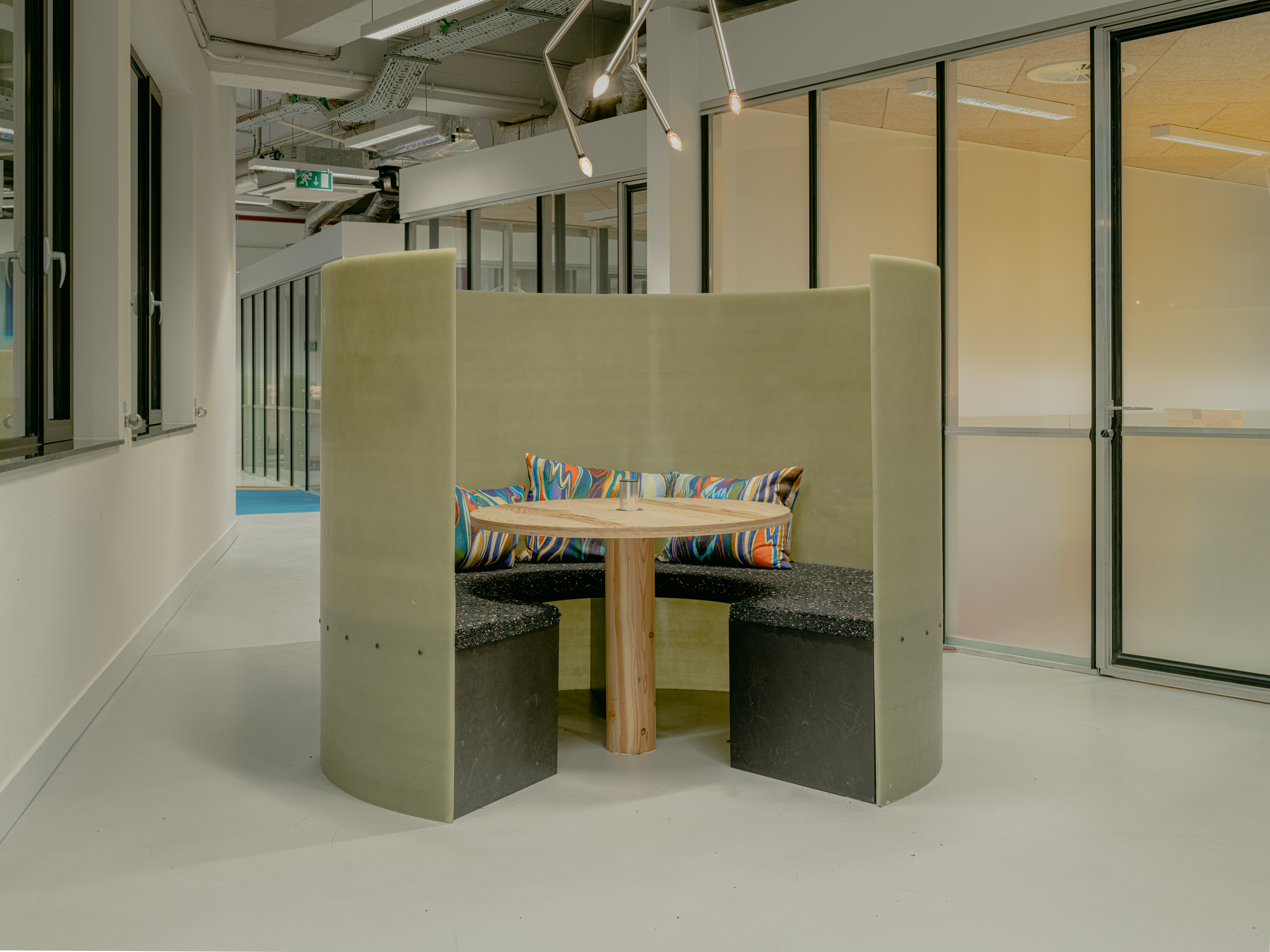 Working booth