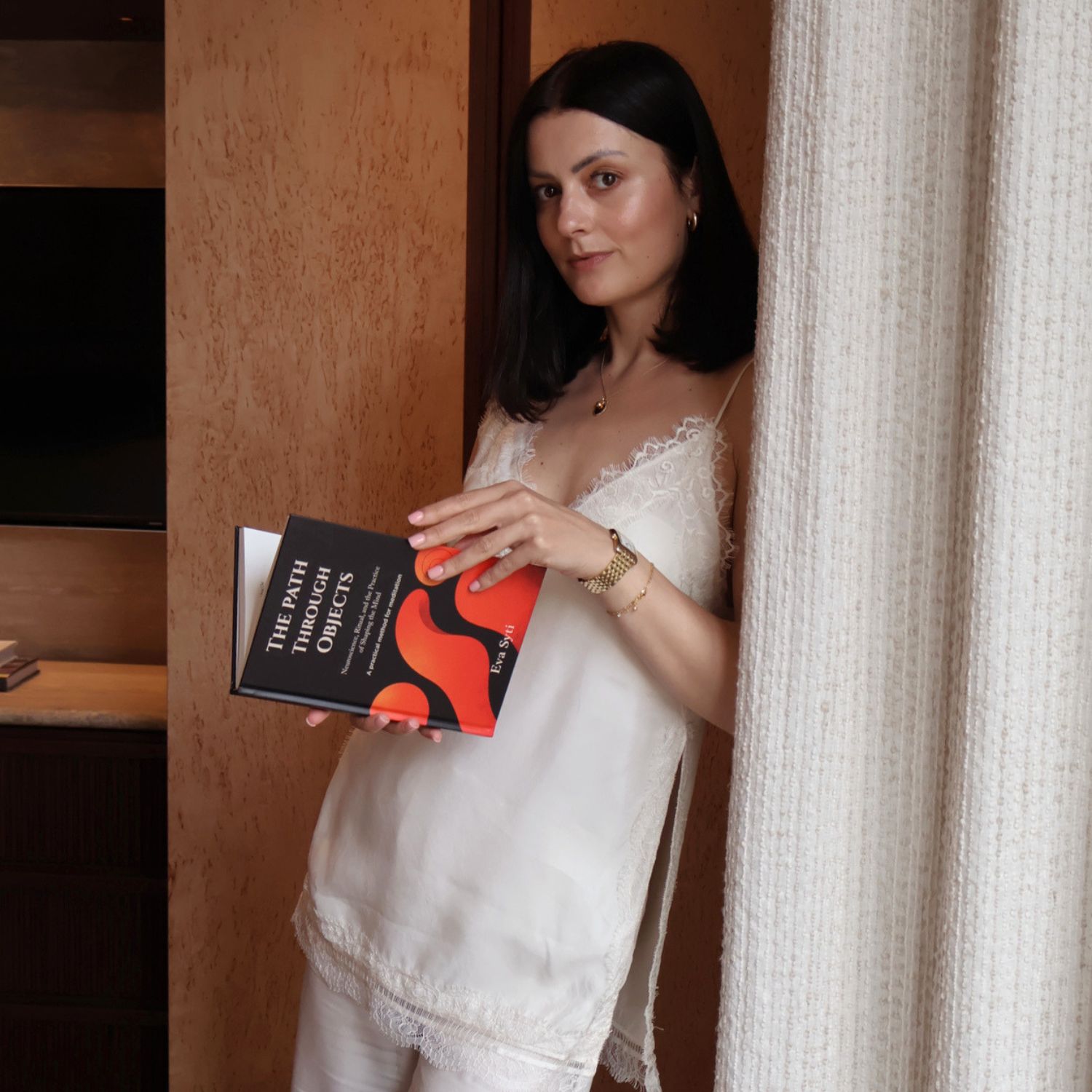 Neuro-somatic coach and meditation practitioner Eva Syti
