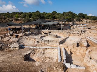 Israeli compound excavation