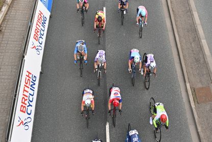 Women&#039;s peloton at the National Road Series from above