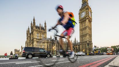 Commuter cycling in London