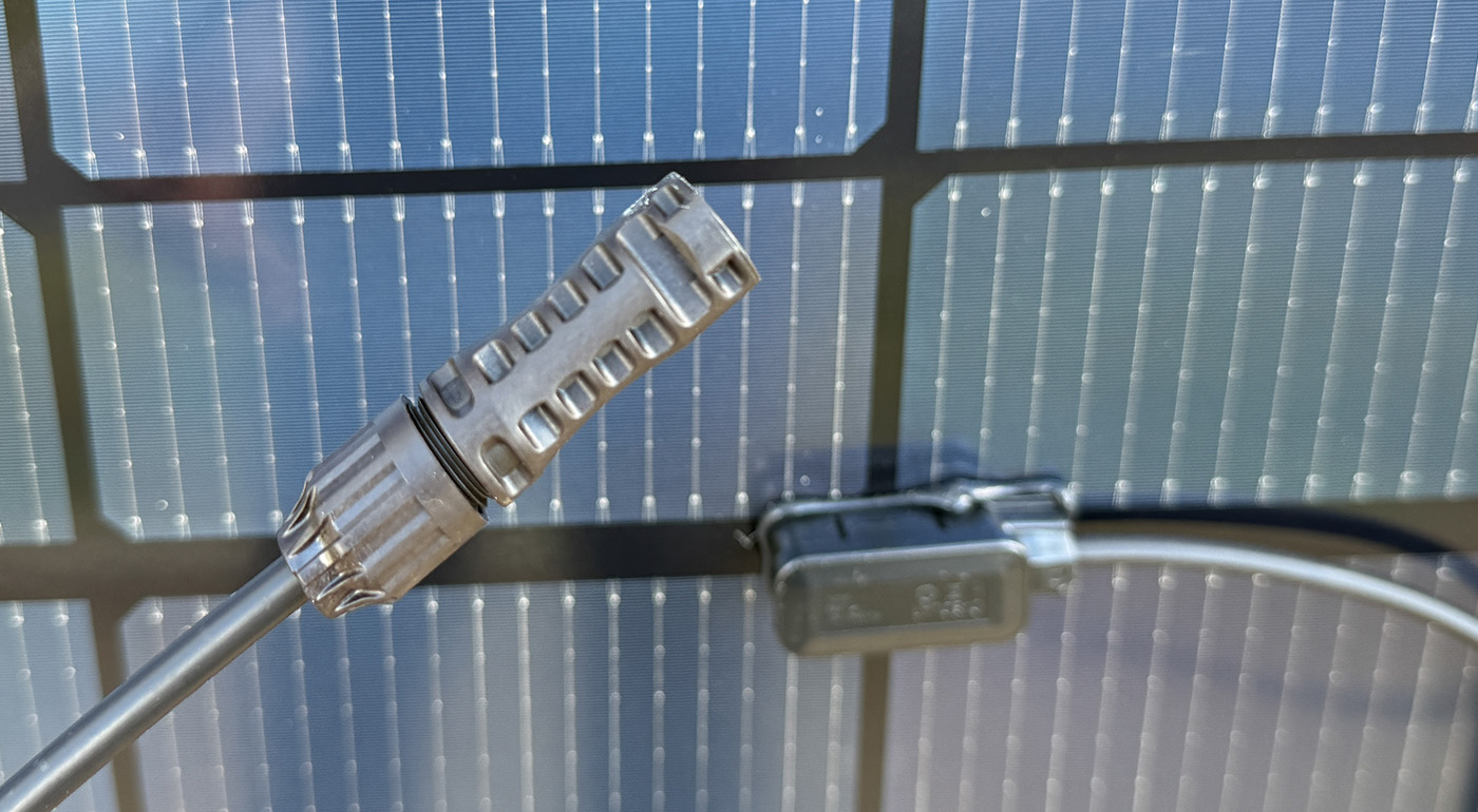 connecteur pour panneau solaire