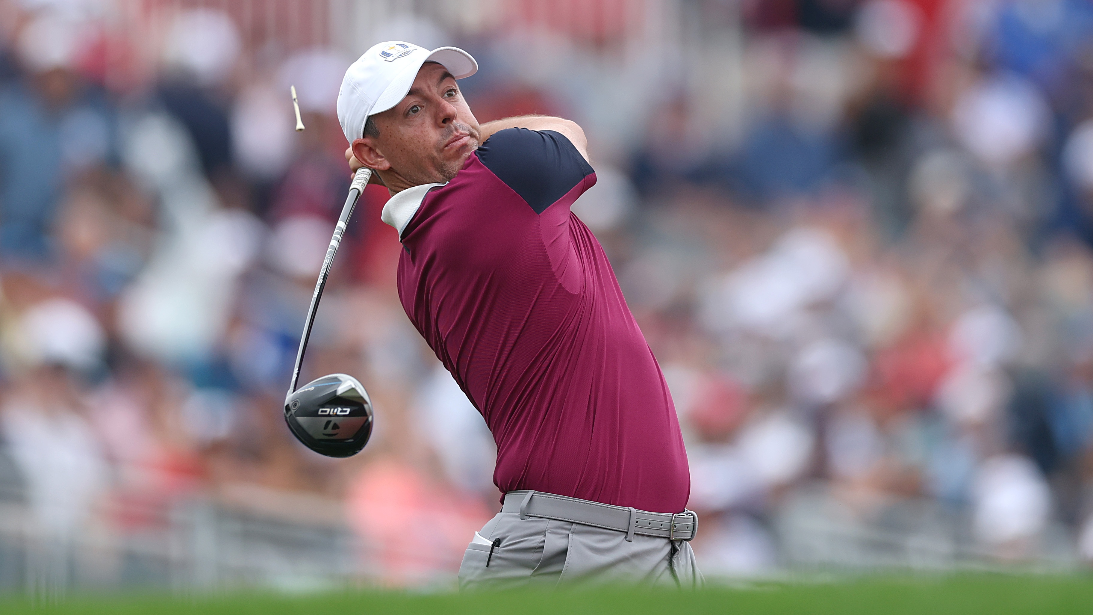  Rory McIlroy of Team Europe tees off on the first hole during a practice round prior to the Ryder Cup 2025 at Black Course at Bethpage State Park Golf Course on September 25, 2025 in Farmingdale, New York. 