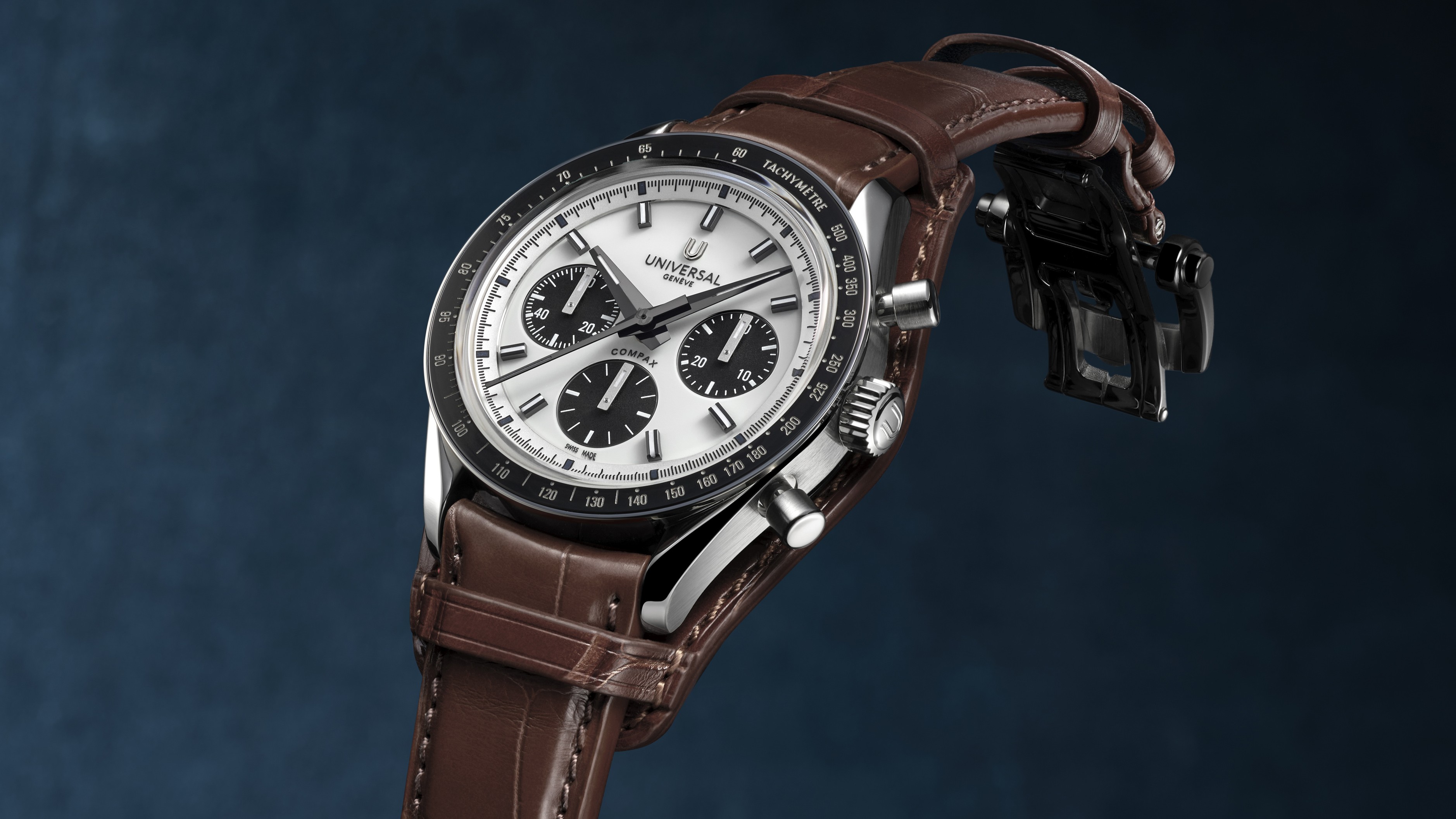 Universal Gen&amp;egrave;ve Compax