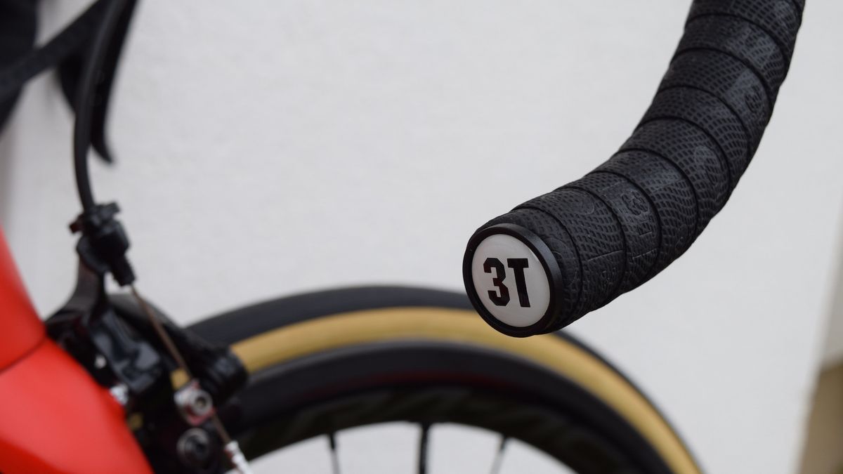3T provide the handlebars and tape for the BMC Racing team