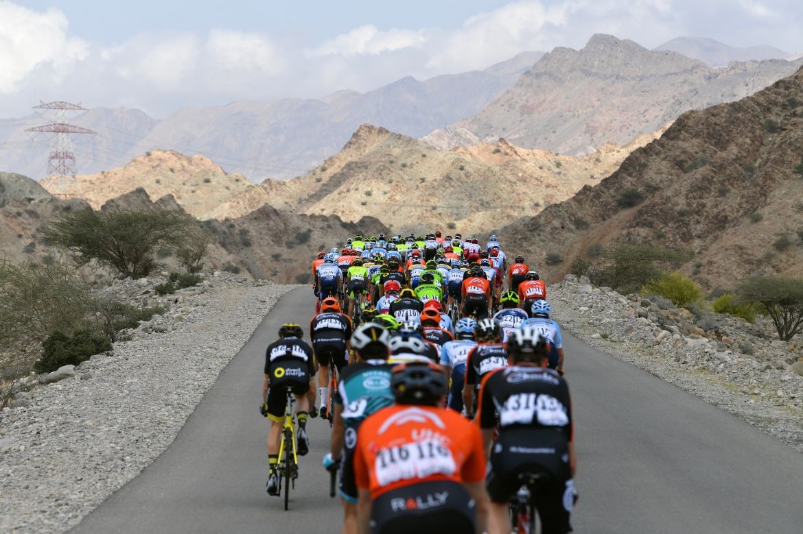 A view from the back of the peloton