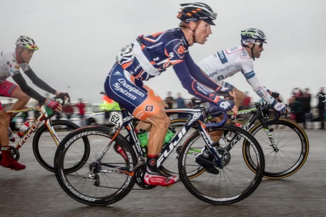 Ryan Roth (Champion System) takes a turn before hitting the final KOM.