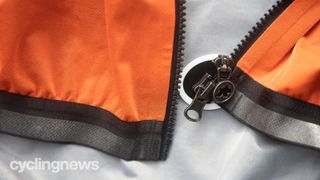 Assos Equipe RS rain jacket Targa detail of the zippers
