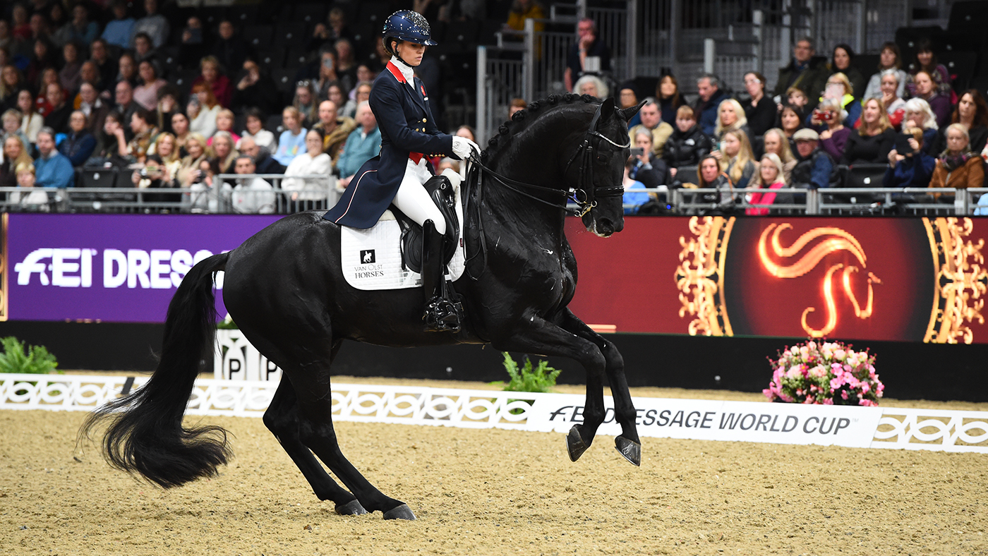 Lottie Fry and Glamourdale in action at the London International Horse Show 2022
