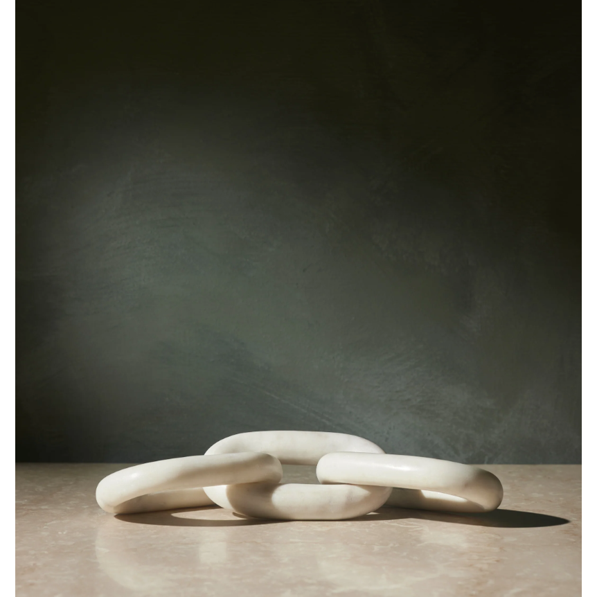 marble chain decor