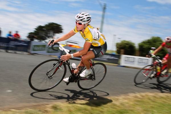 Series leader, Rochelle Gilmore (Honda)
