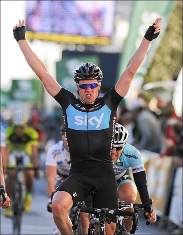 Edvald Boasson Hagen (Sky) celebrates his sprint victory in stage 2.