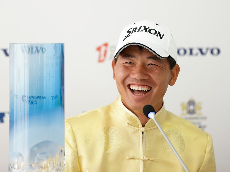 Wu Ashun wins the Volvo China Open in Shanghai