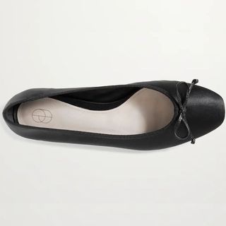 black leather ballet pumps