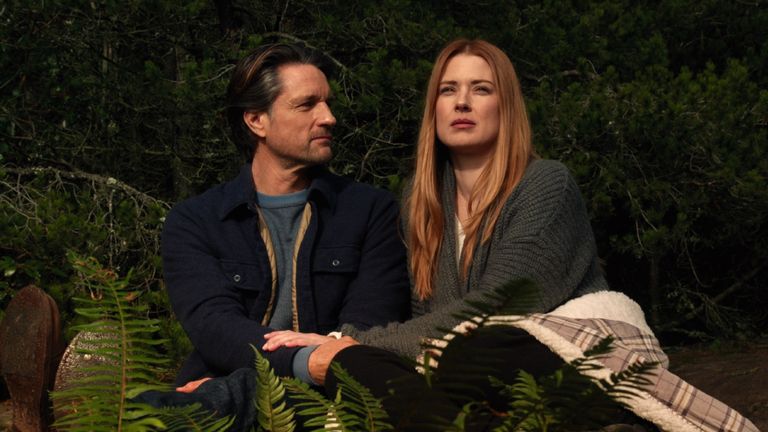 VIRGIN RIVER (L to R) MARTIN HENDERSON as JACK SHERIDAN and ALEXANDRA BRECKENRIDGE as MEL MONROE in episode 3010 of VIRGIN RIVER