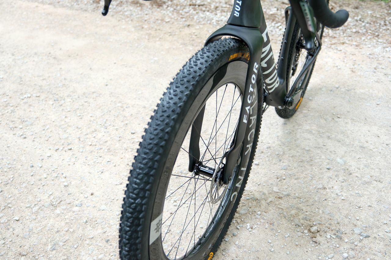 Unnamed Factor prototype gravel bike seen at Unbound Gravel 2026