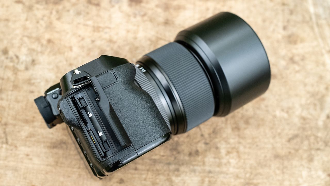 Fujifilm GFX100S