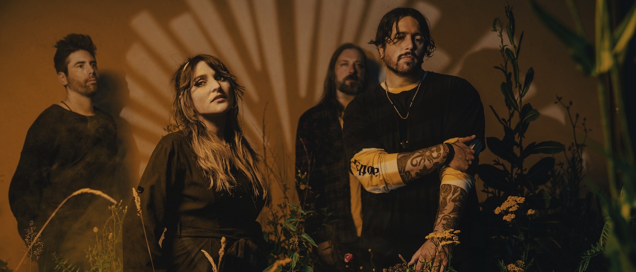 Slow Crush press shot