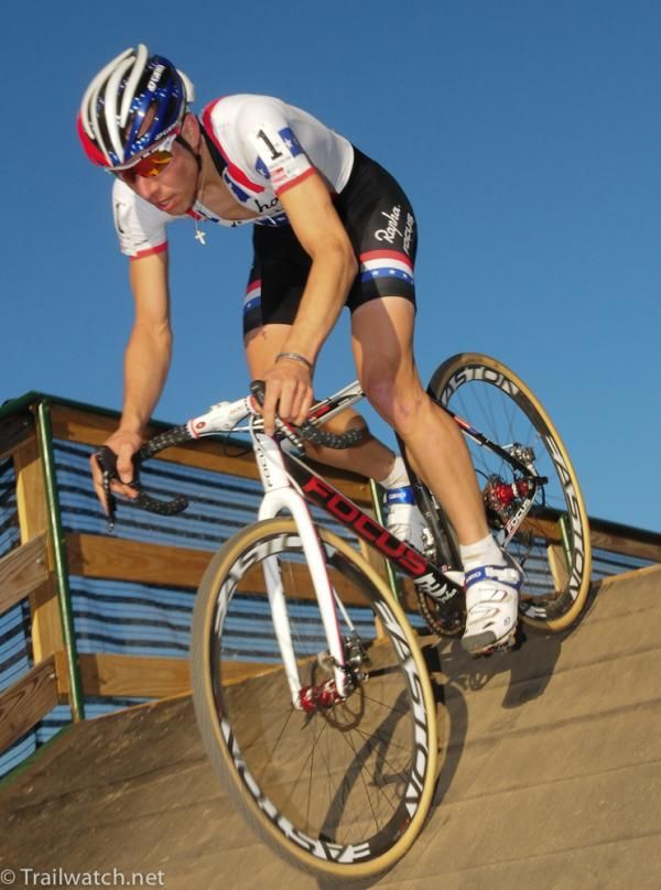 Jeremy Powers (Rapha Focus) on the flyover