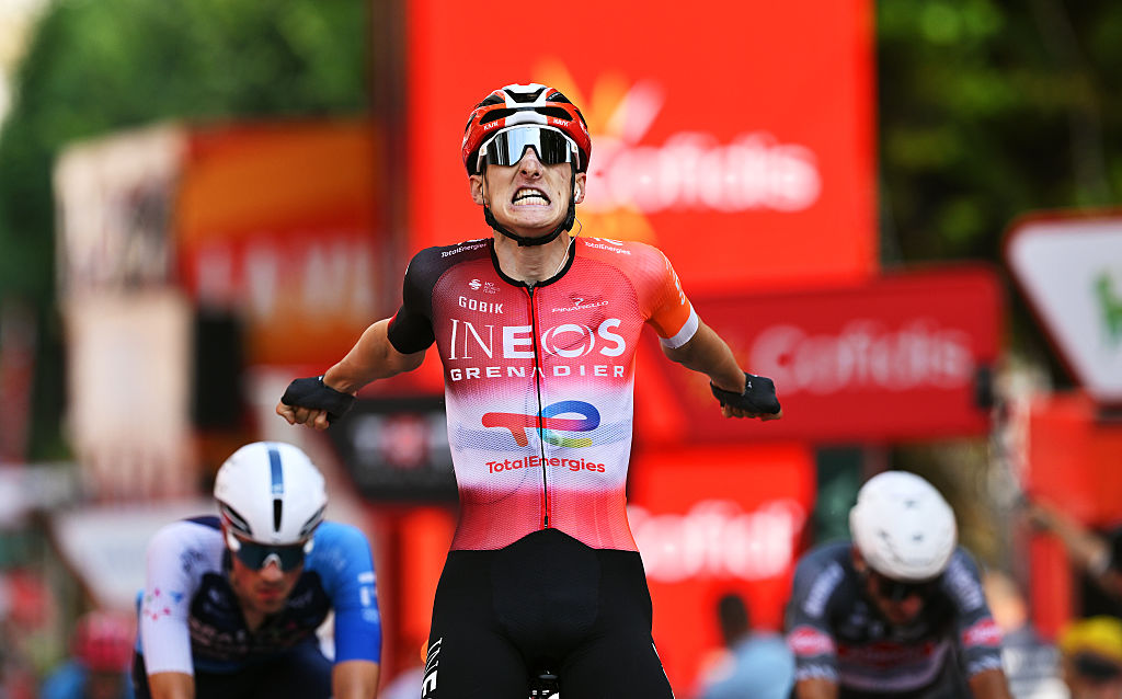 VOIRON, FRANCE - AUGUST 26: Ben Turner of Great Britain and Team INEOS Grenadiers celebrates at finish line as stage winner during the La Vuelta - 80th Tour of Spain 2025, Stage 4 a 206.7km stage from Susa to Voiron / #UCIWT / on August 26, 2025 in Voiron, France. (Photo by Dario Belingheri/Getty Images)