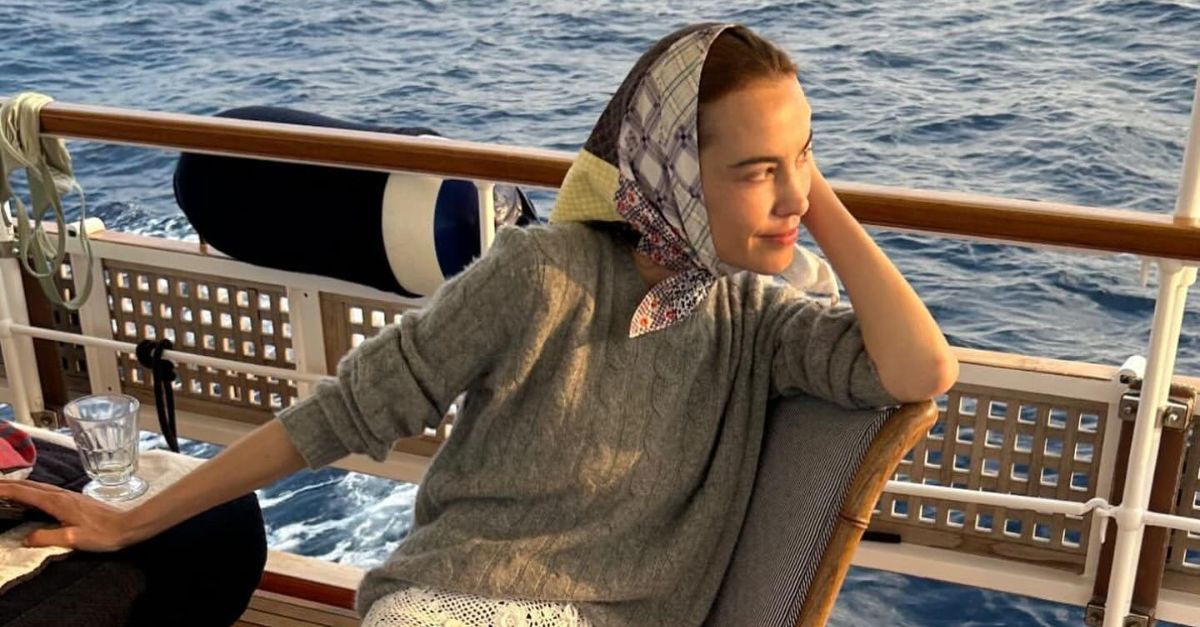 Alexa Chung Just Gave Her Seal of Approval to the Hotpants Trend Alexa Chung Just Gave Her Seal of Approval to the Hotpants Trend
