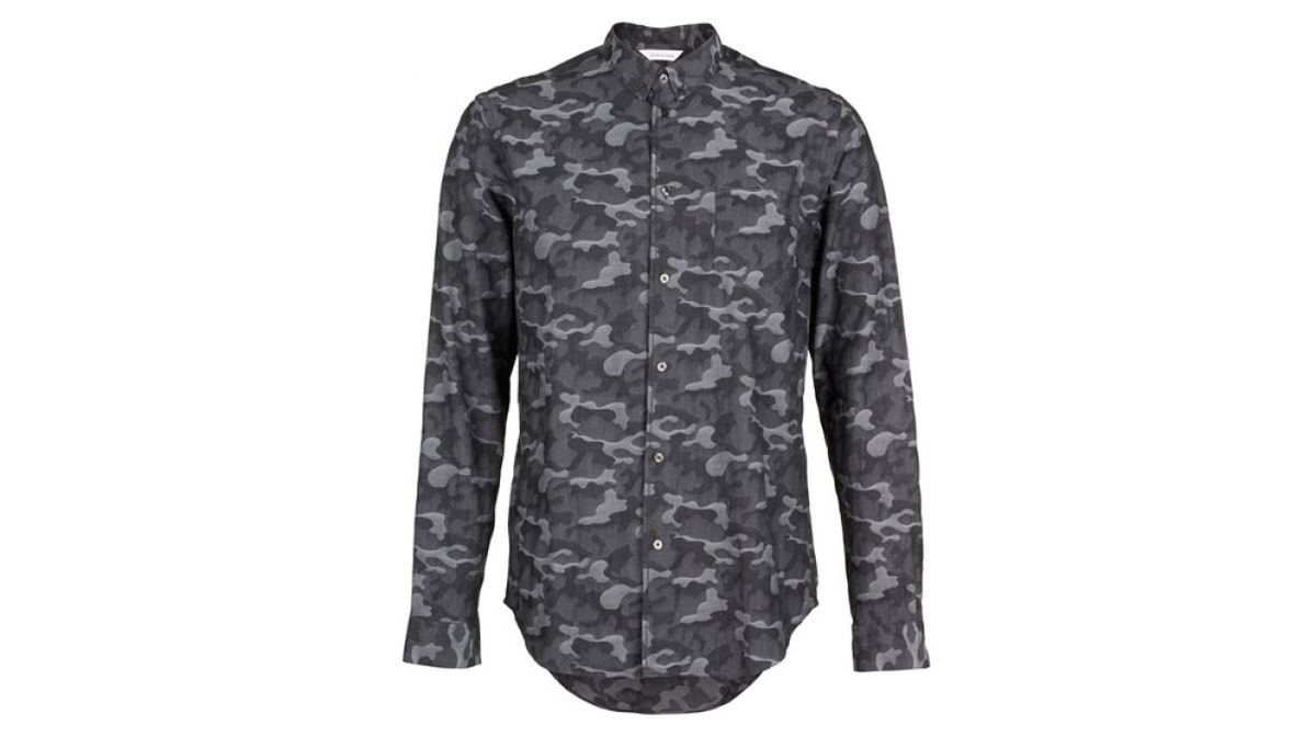 Samsoe black camo shirt