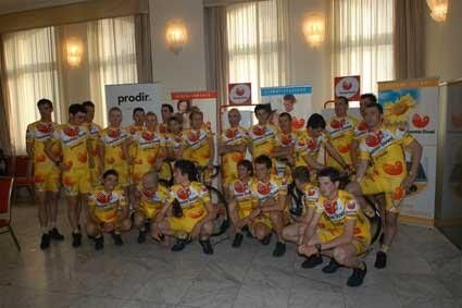 The Saunier Duval - Prodir team for 2006.