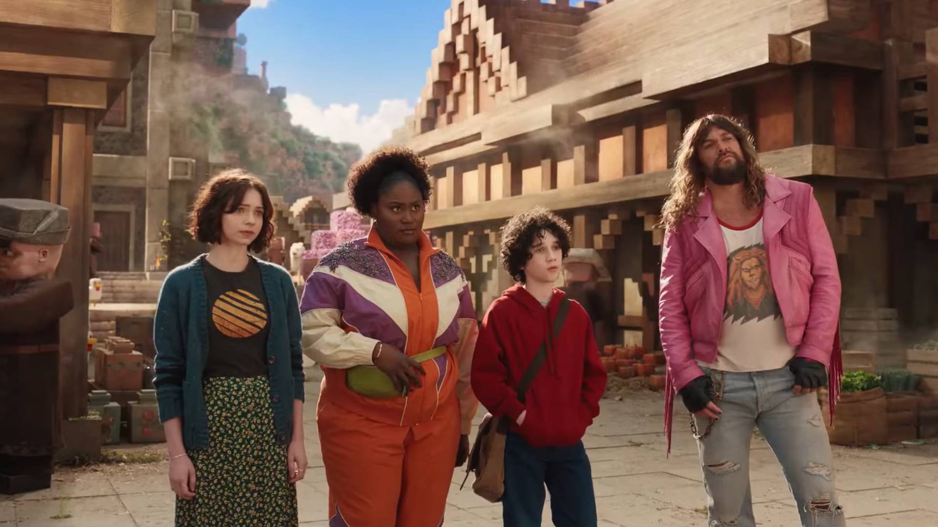 El nuevo tráiler de la película Minecraft muestra a Jack Black "anhelar las minas" mientras es perseguido por esqueletos junto a Jason Momoa con una chaqueta de cuero rosa.